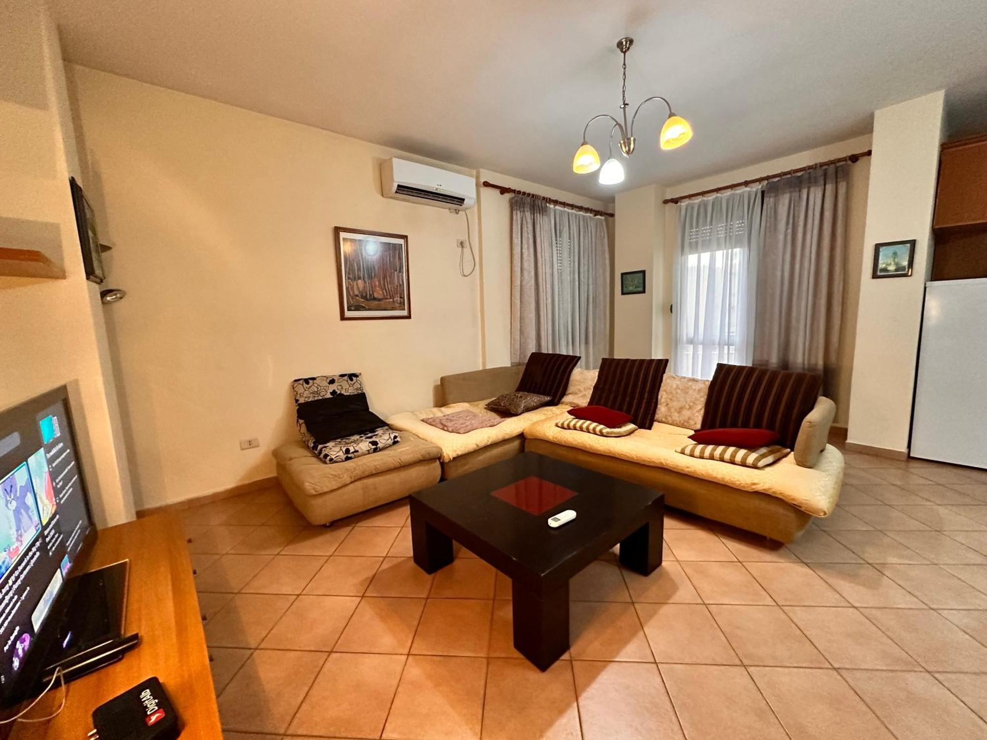 Apartamento Grande House Tirana Exterior foto